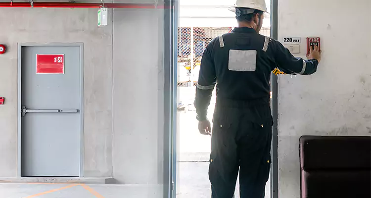 Emergency Fire Exit Door Repair in Wellington, FL