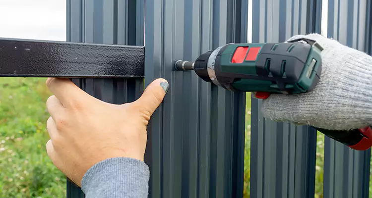 Metal Gate Repair in Wellington, FL