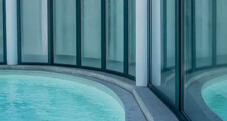 Repair Polyester Screen for Pool Enclosure in Wellington, FL