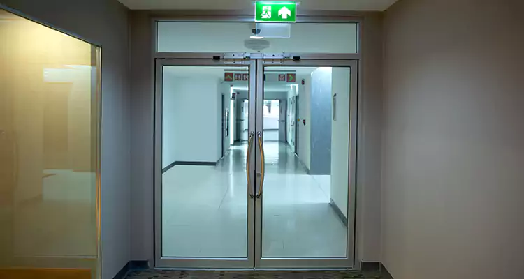 Emergency Glass Door Repair in Wellington, FL