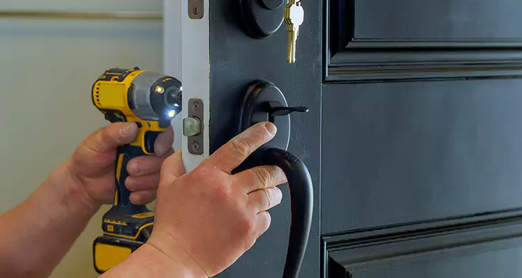Comprehensive Door Lock Repair Services in Wellington, FL
