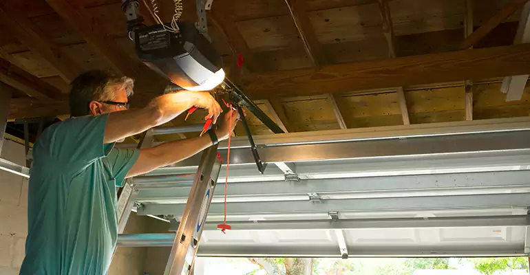 Chamberlain Garage Door Repair in Wellington, FL