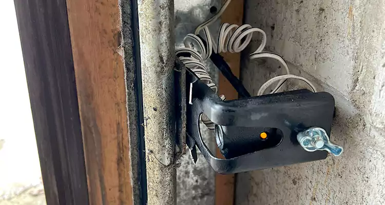 Fix Broken Garage Door Sensor in Wellington, FL