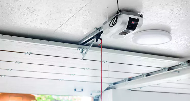 LiftMaster Garage Door Repair in Wellington, FL