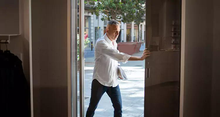 Track Cleaning and Repair for Stuck Doors in Wellington, FL
