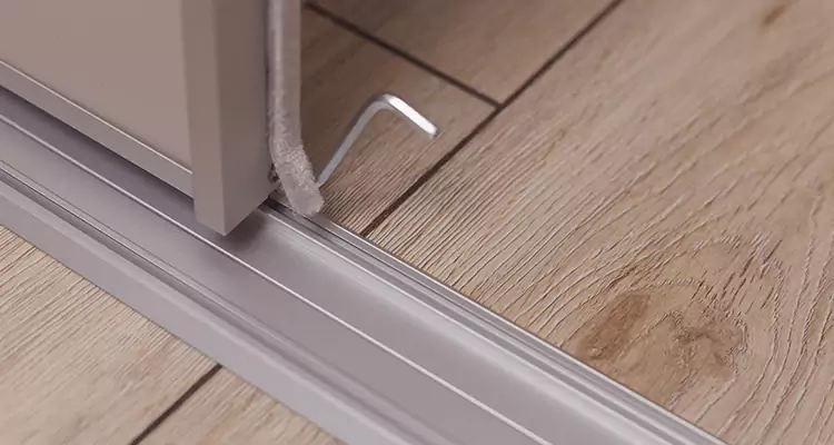 Squeaky Sliding Door Repair in Wellington, FL