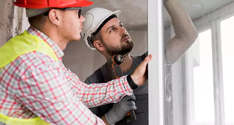 Sliding Patio Door Sticking? Expert Repair in Wellington, FL.
