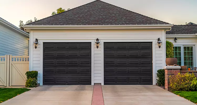 Residential Local Garage Door Repair in Wellington, FL