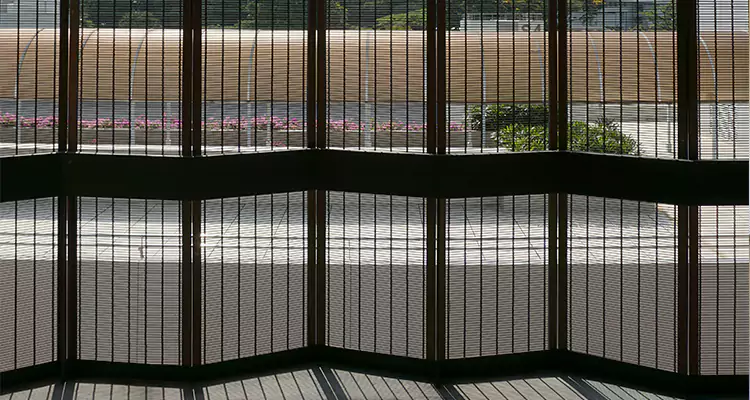 Front Screen Door Repair in Wellington, FL