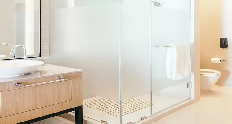 Expert Shower Door Fix and Repair in Wellington, FL