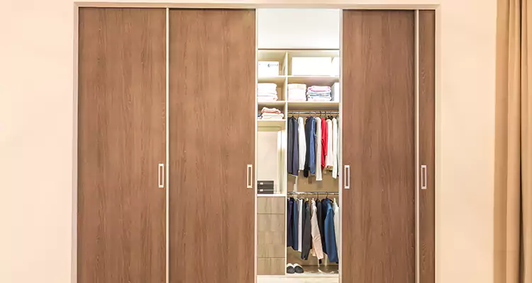 Sliding Closet Wardrobe Repairs in Wellington, FL