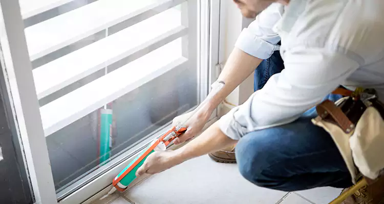 Dap Window Caulk Repair in Wellington, FL